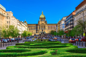 plac_waclawa_praga_catarinabelova_shutterstock